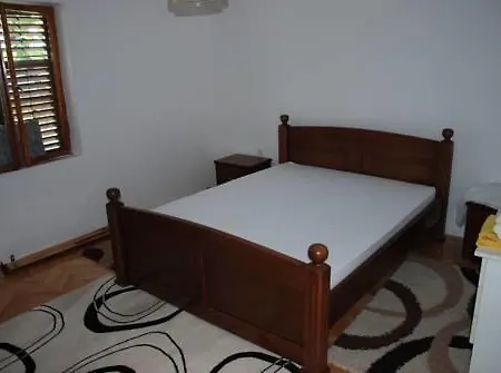 Kraljev Raj بيت ضيافة
